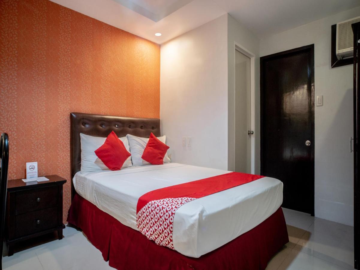 Oyo 697 Obrero Suites Davao Luaran gambar
